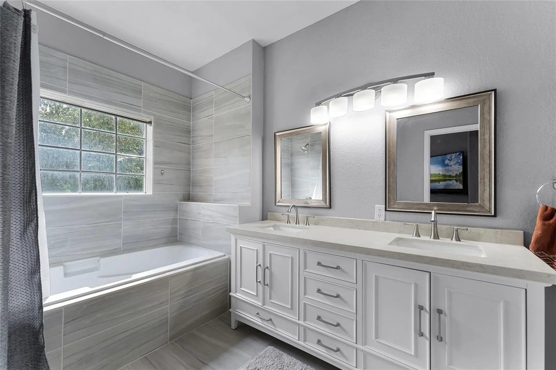 3615 Conroy Road Orlando FL 32839