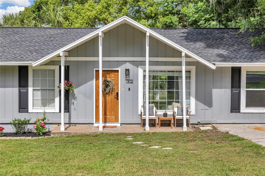 1302 SE Sanchez Avenue Ocala FL 34471