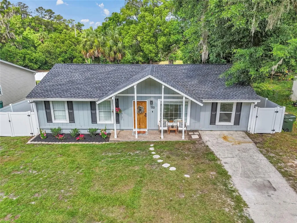 1302 SE Sanchez Avenue Ocala FL 34471