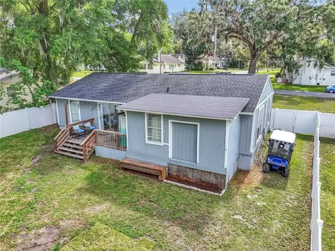 1302 SE Sanchez Avenue Ocala FL 34471