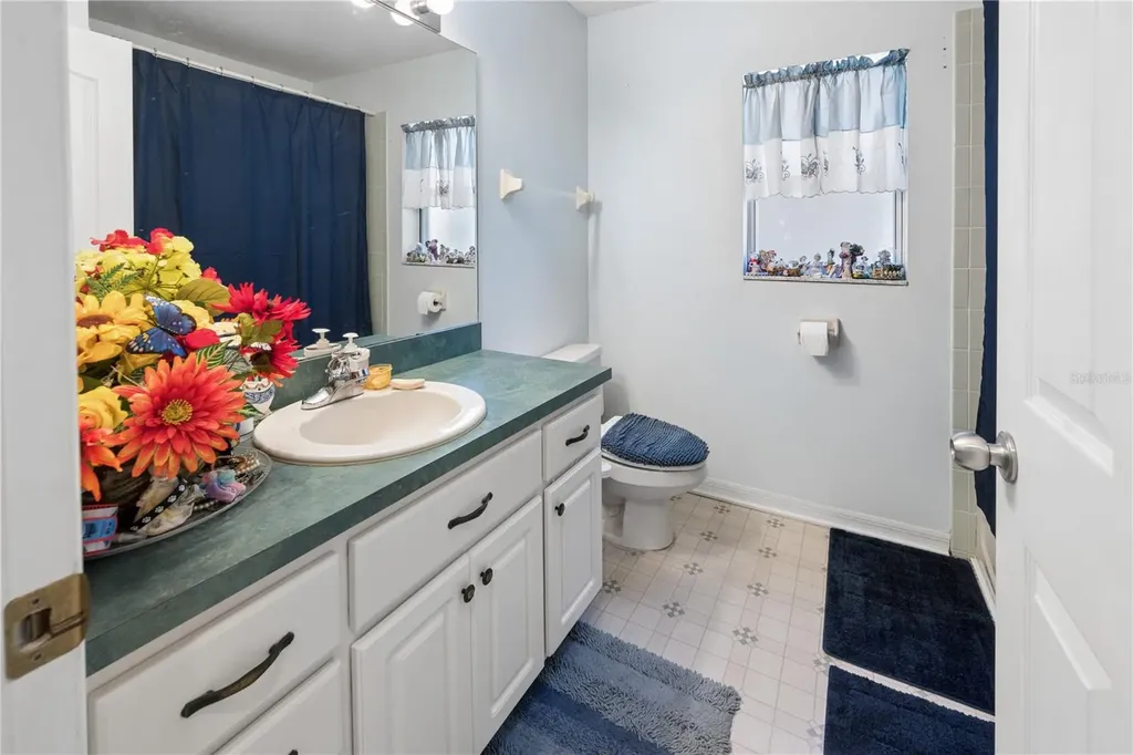 1750 SW 15th Street Bell FL 32619