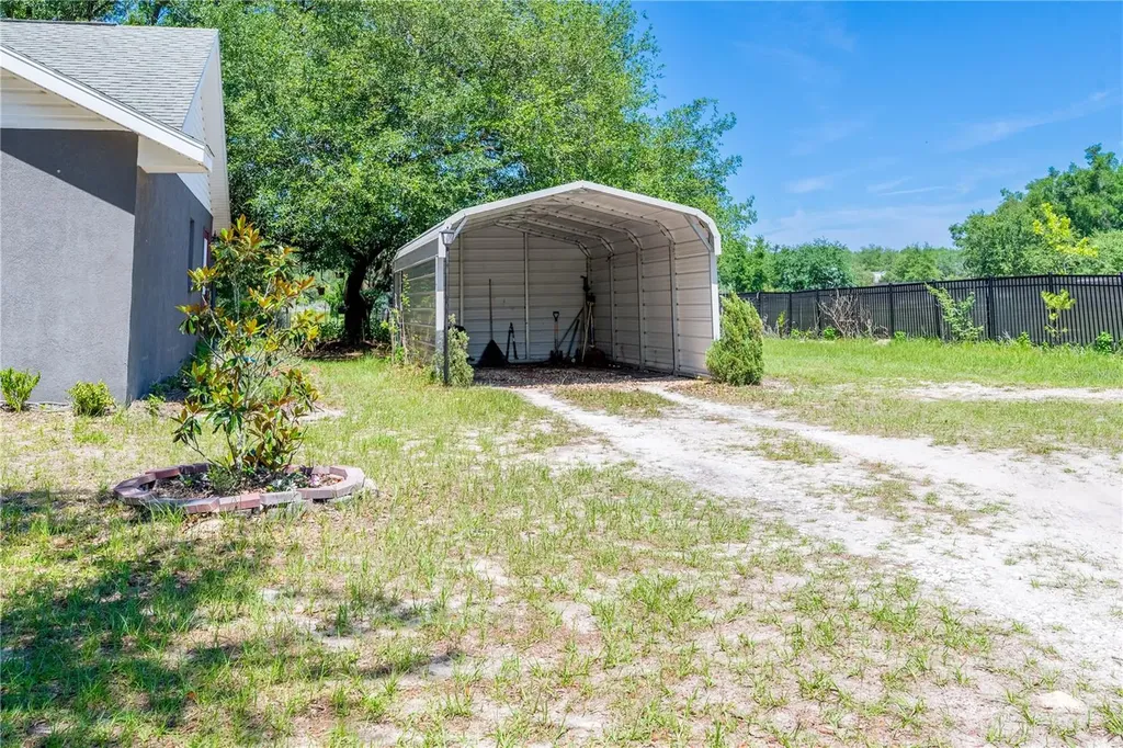 1750 SW 15th Street Bell FL 32619