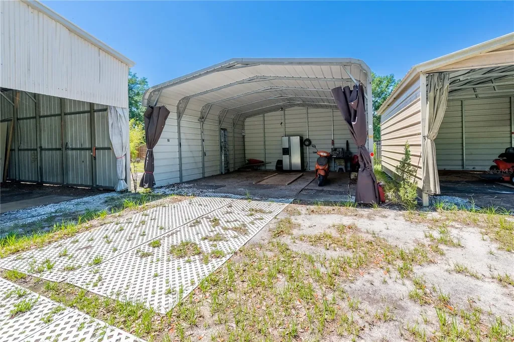 1750 SW 15th Street Bell FL 32619