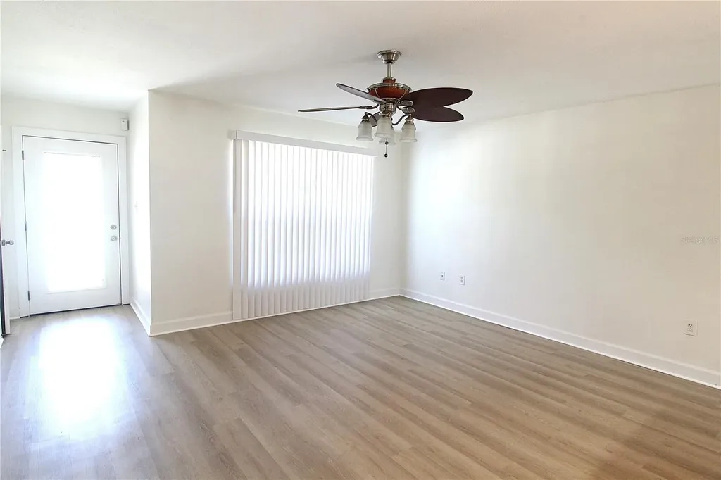 3220 Elmer Street Sarasota FL 34231