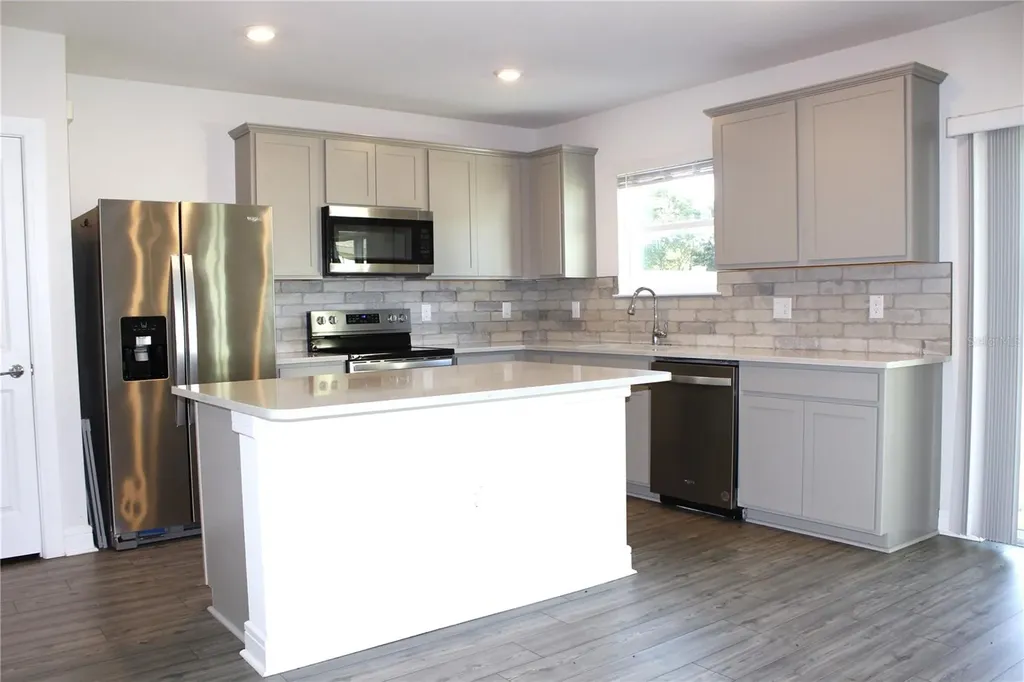 30600 Thunderbird Drive Wesley Chapel FL 33545