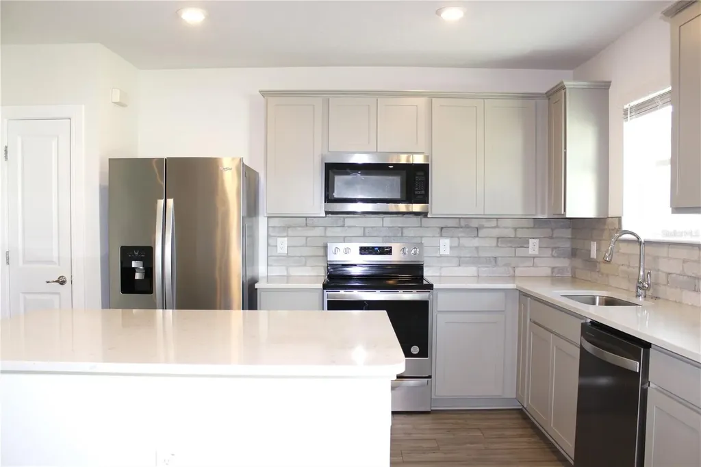 30600 Thunderbird Drive Wesley Chapel FL 33545