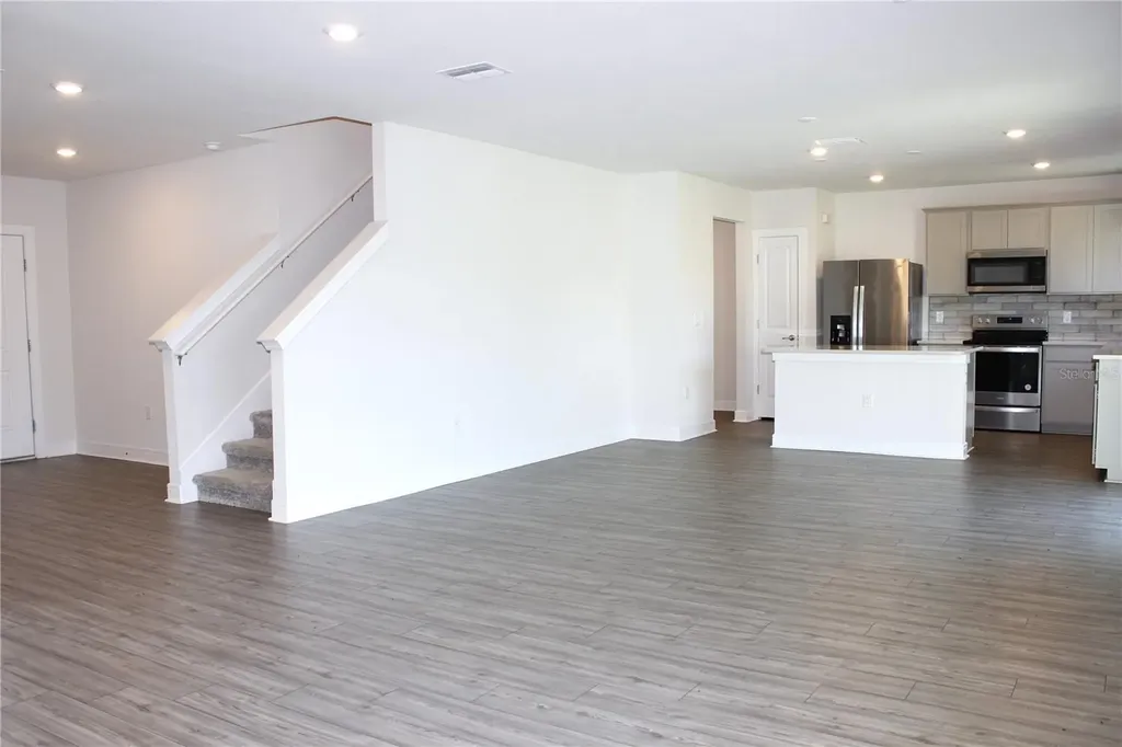 30600 Thunderbird Drive Wesley Chapel FL 33545