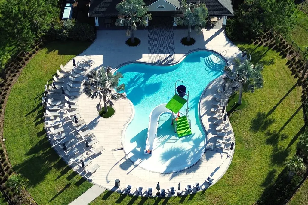 30600 Thunderbird Drive Wesley Chapel FL 33545