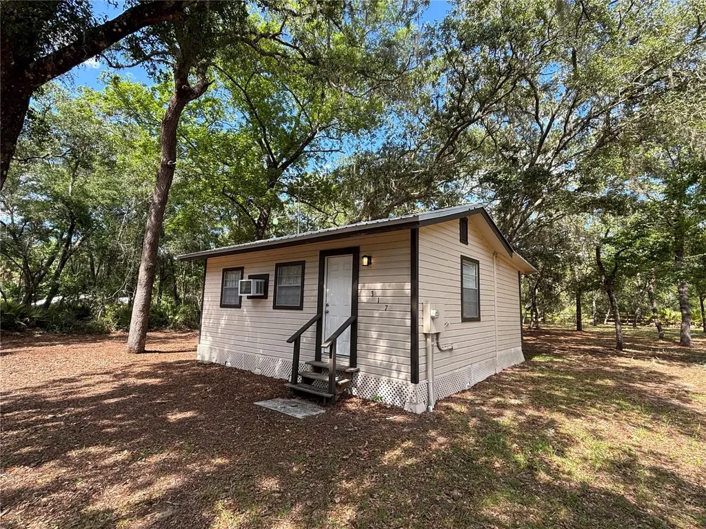 317 NE 172nd Avenue Silver Springs FL 34488