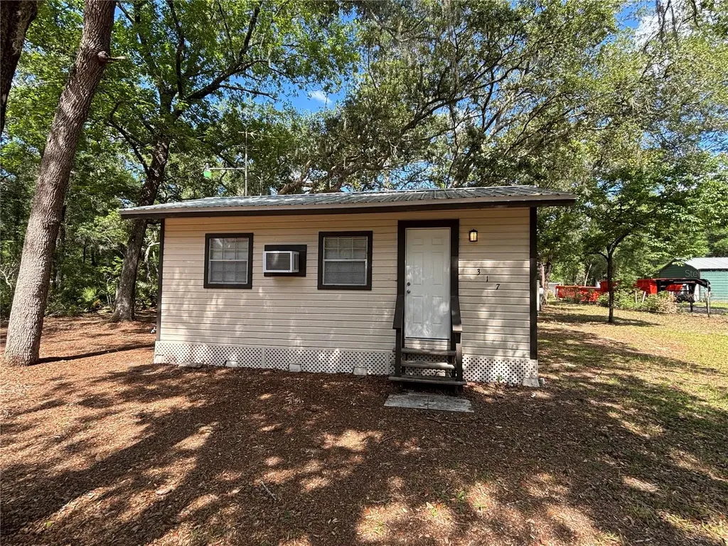 317 NE 172nd Avenue Silver Springs FL 34488