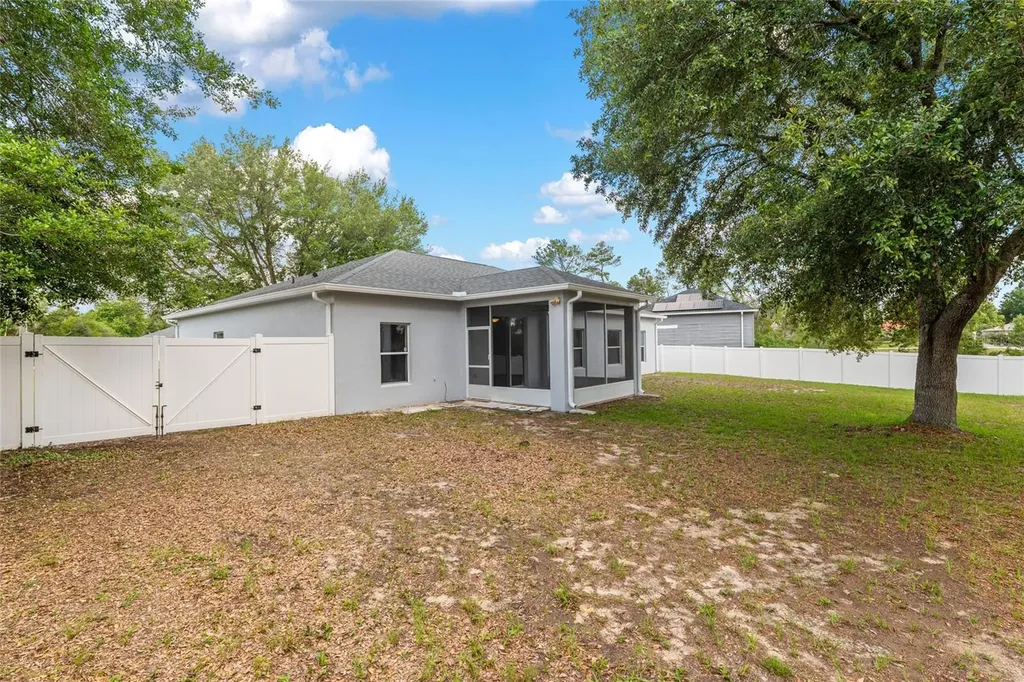 10877 SW 45th Court Ocala FL 34476