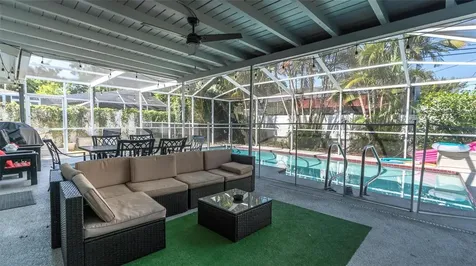 8272 127th Street Seminole FL 33776