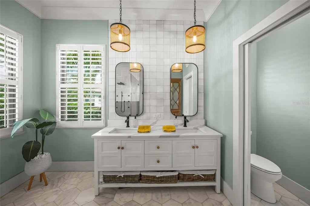 8331 Misty Lake Circle Sarasota FL 34241