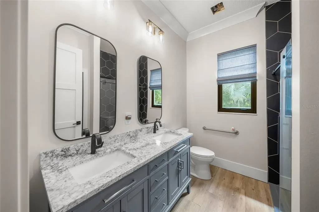 8331 Misty Lake Circle Sarasota FL 34241