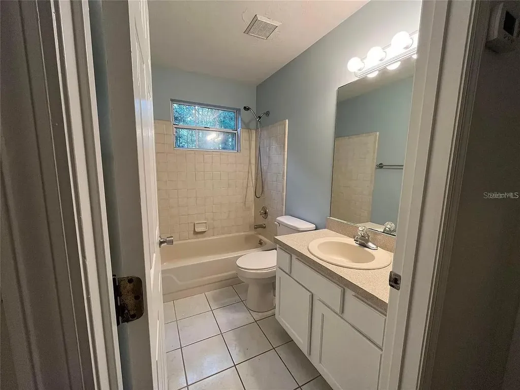 5127 SW 94th Street Gainesville FL 32608