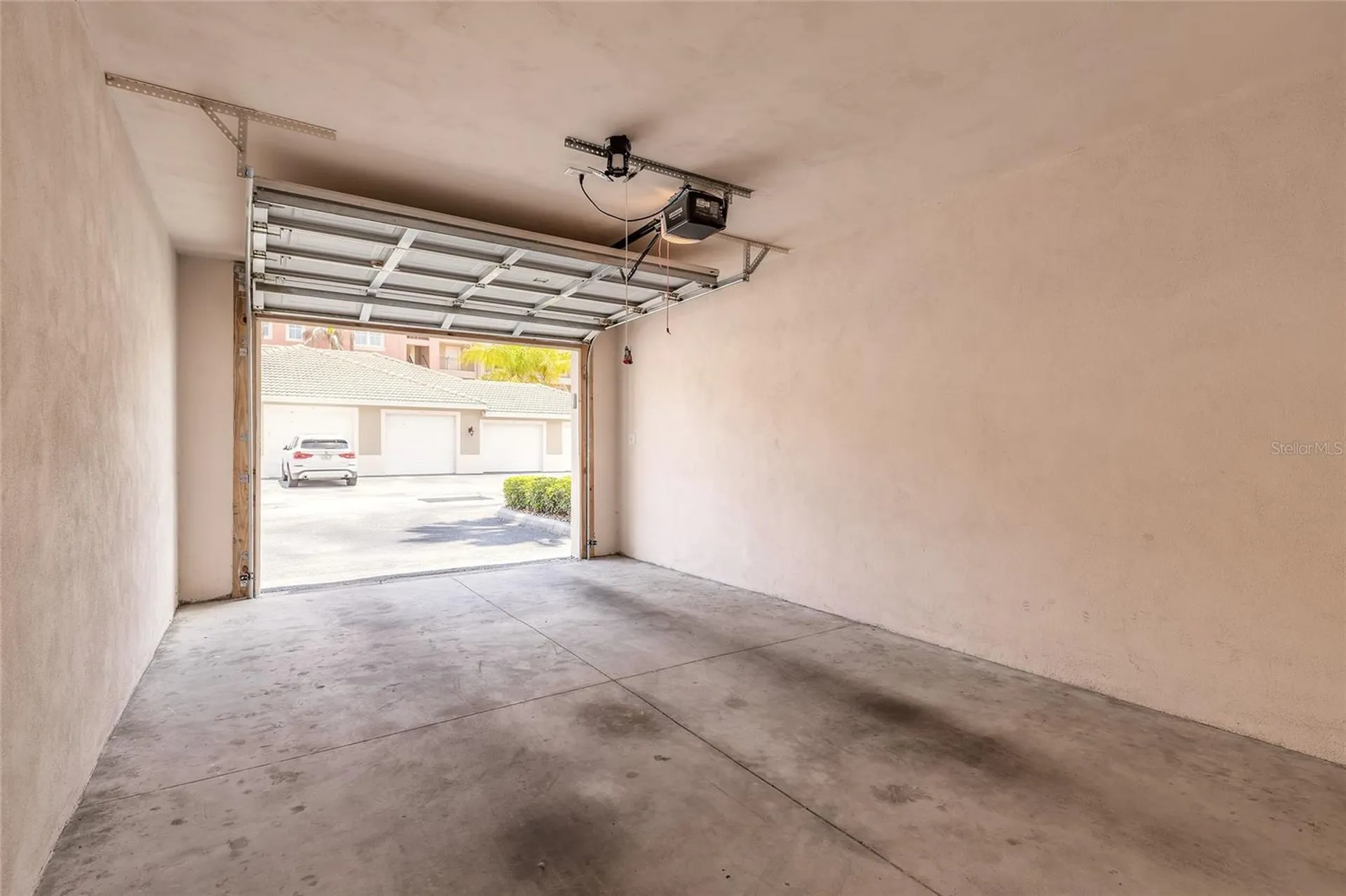 424 Luna Bella Lane New Smyrna Beach FL 32168