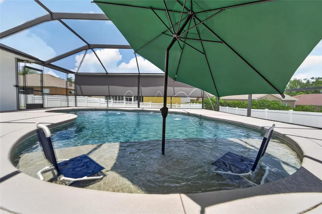 2663 Brookside Bluff Loop Lakeland FL 33813