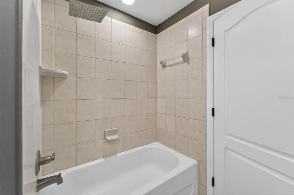 2663 Brookside Bluff Loop Lakeland FL 33813