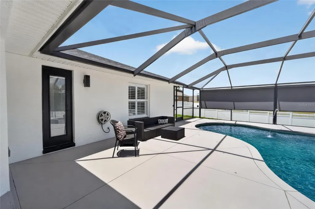 2663 Brookside Bluff Loop Lakeland FL 33813