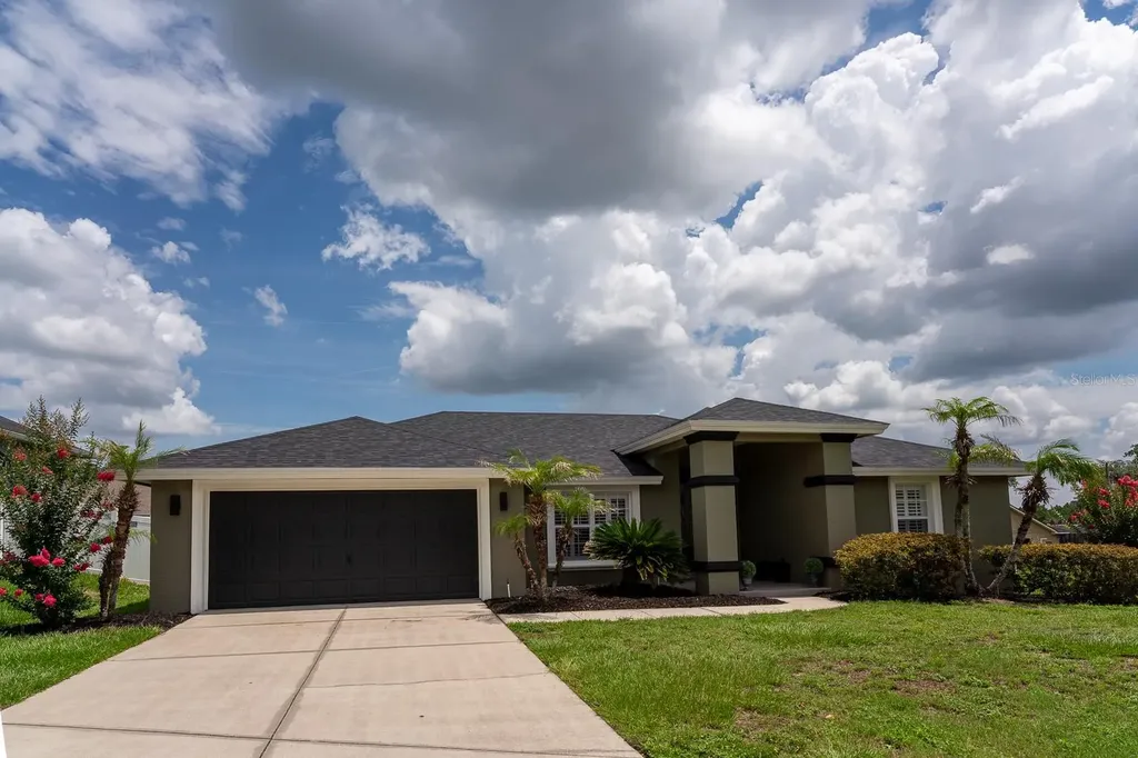 2663 Brookside Bluff Loop Lakeland FL 33813