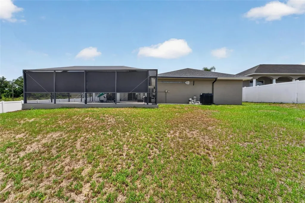 2663 Brookside Bluff Loop Lakeland FL 33813