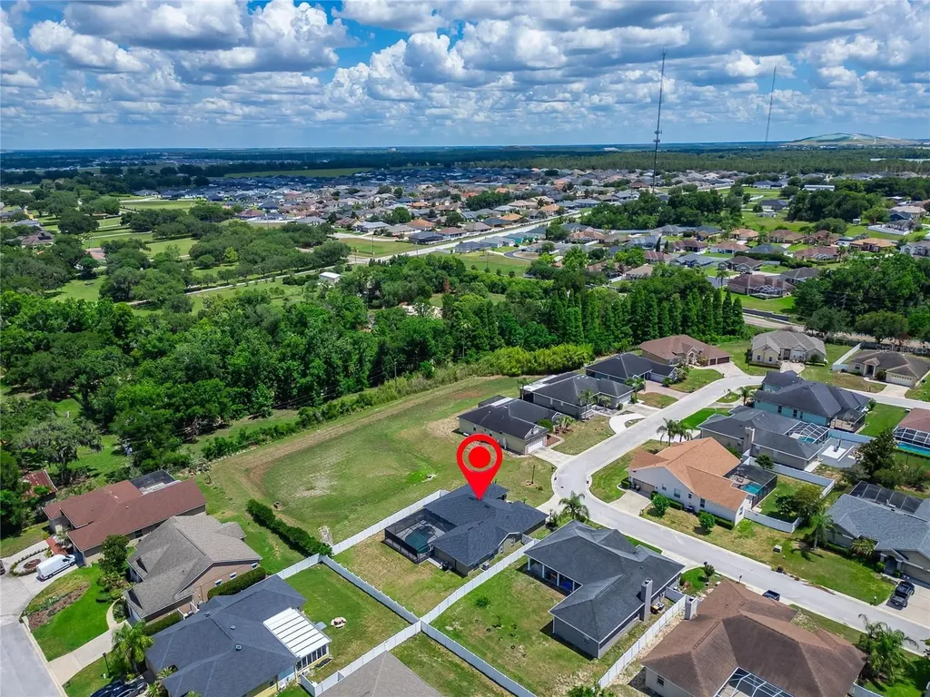 2663 Brookside Bluff Loop Lakeland FL 33813