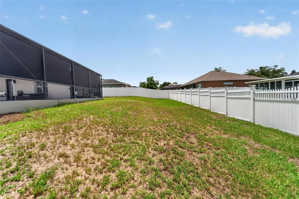 2663 Brookside Bluff Loop Lakeland FL 33813
