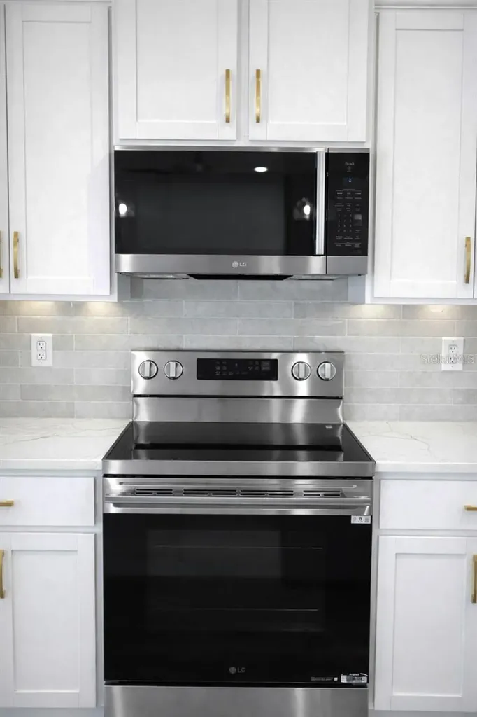 14 Renshaw Drive Palm Coast FL 32164