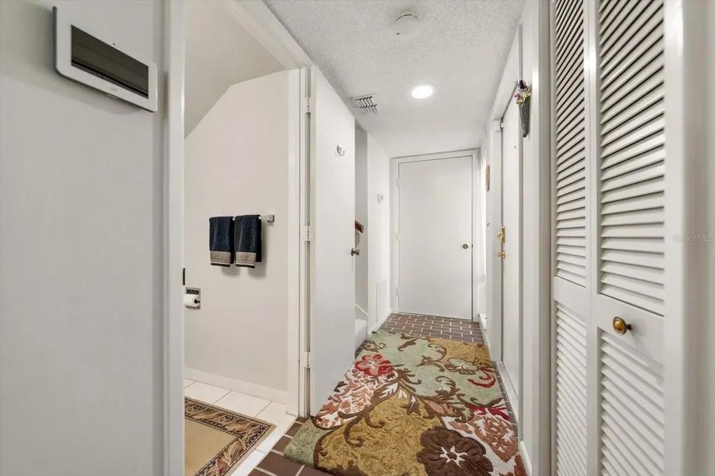 498 Lakeview Drive Palm Harbor FL 34683