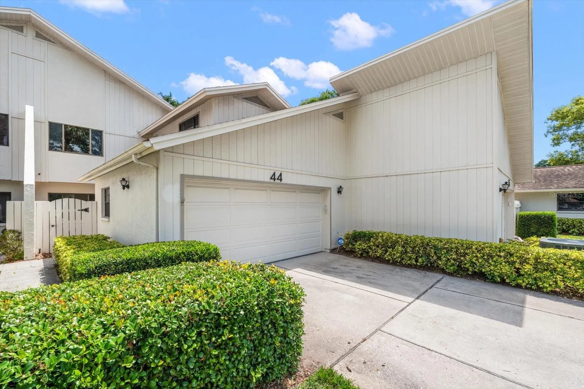 498 Lakeview Drive Palm Harbor FL 34683