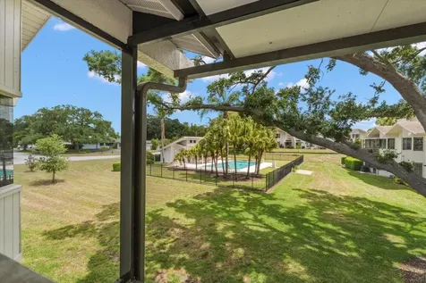498 Lakeview Drive Palm Harbor FL 34683