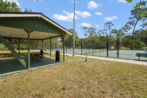 498 Lakeview Drive Palm Harbor FL 34683