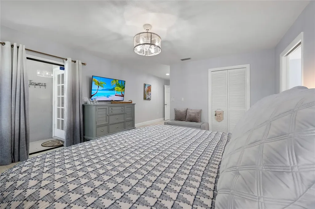 8108 12th Avenue NW Bradenton FL 34209