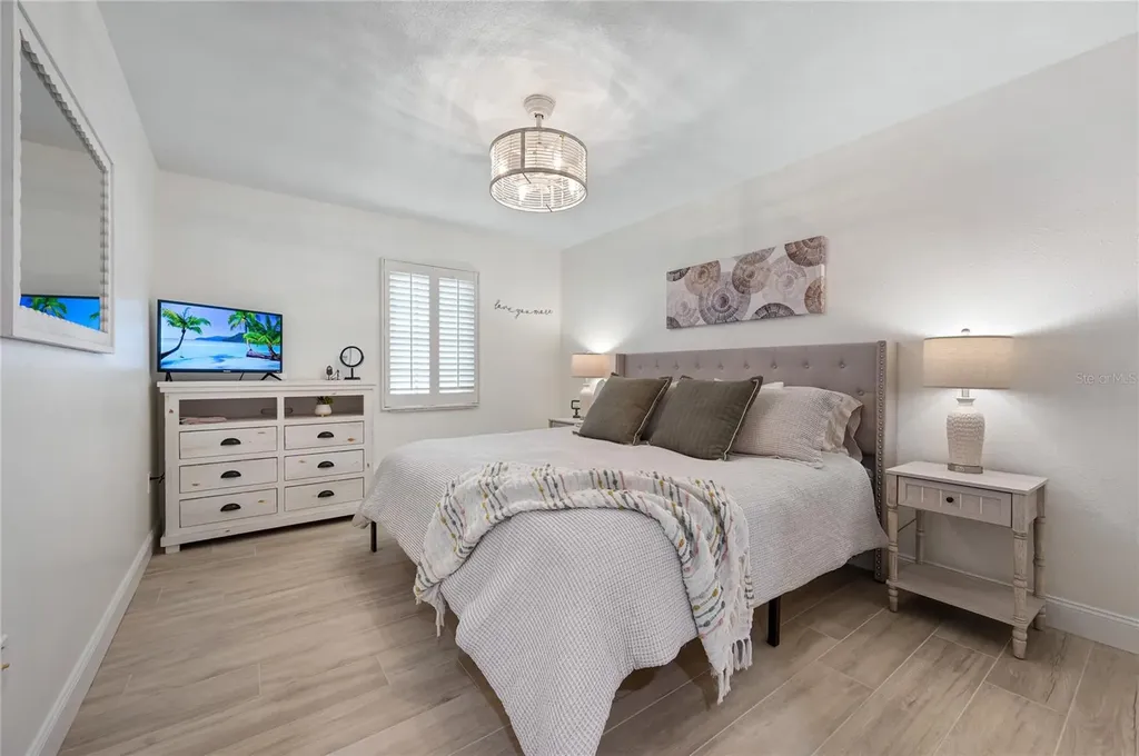 8108 12th Avenue NW Bradenton FL 34209