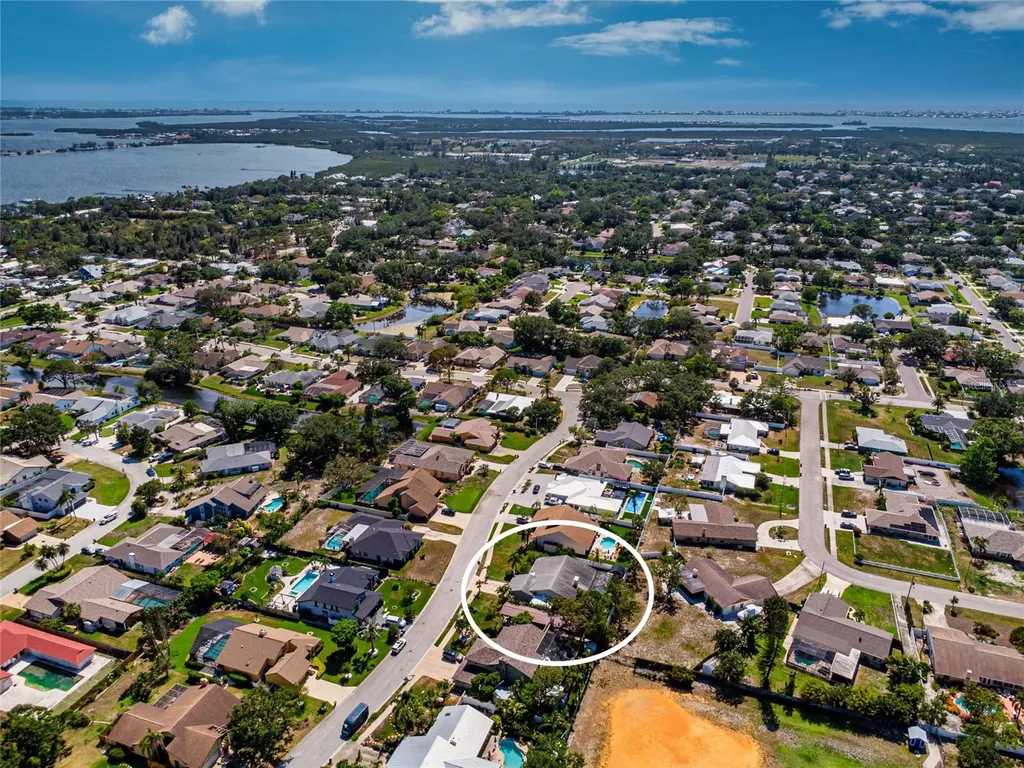 8108 12th Avenue NW Bradenton FL 34209