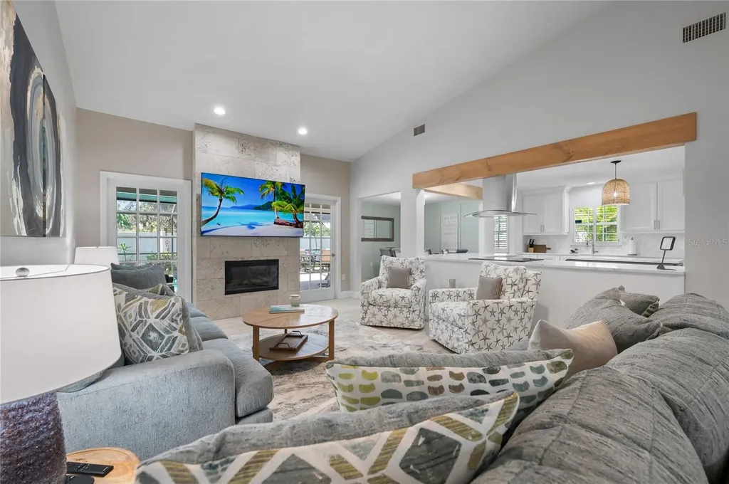 8108 12th Avenue NW Bradenton FL 34209
