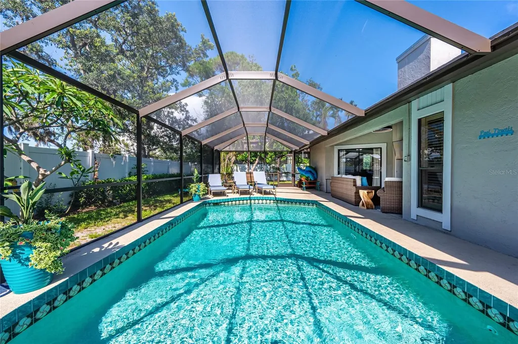 8108 12th Avenue NW Bradenton FL 34209