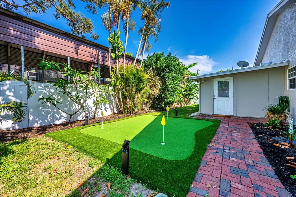 8108 12th Avenue NW Bradenton FL 34209