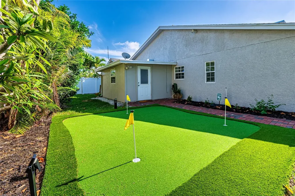 8108 12th Avenue NW Bradenton FL 34209