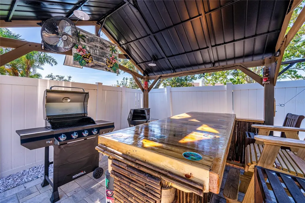 8108 12th Avenue NW Bradenton FL 34209