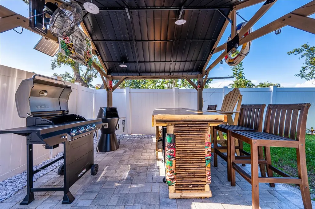 8108 12th Avenue NW Bradenton FL 34209