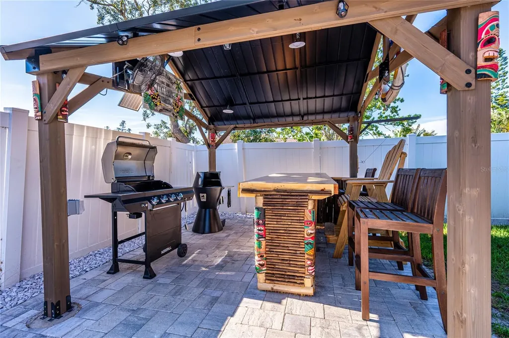 8108 12th Avenue NW Bradenton FL 34209