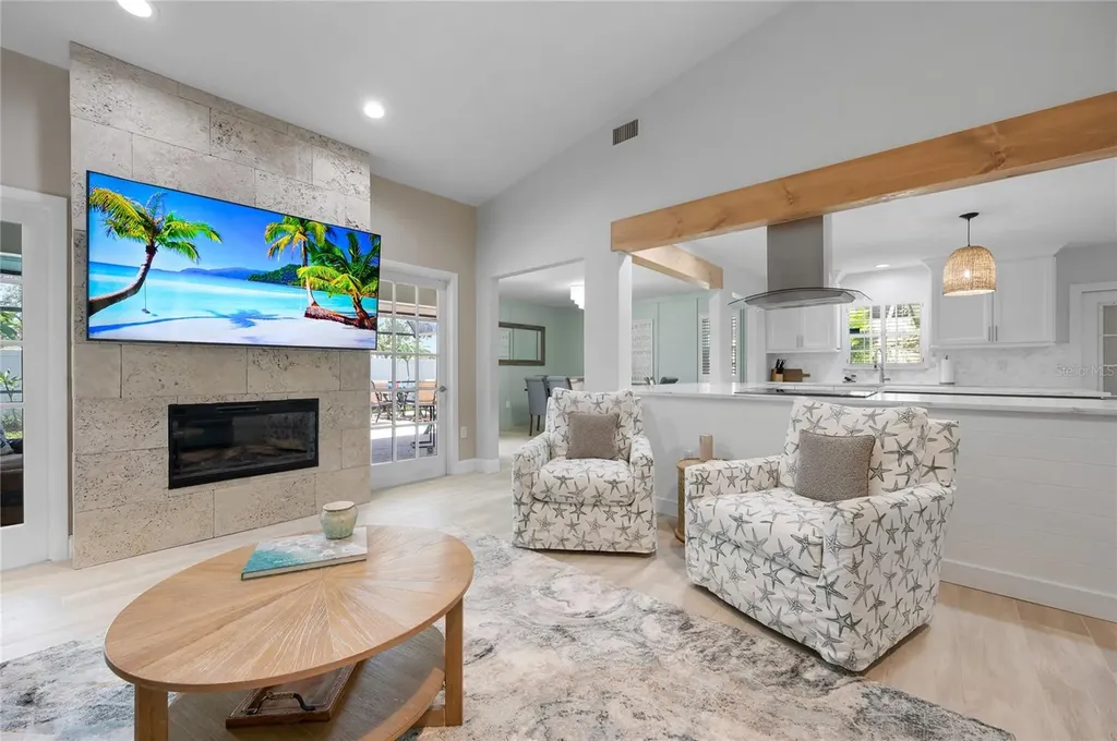 8108 12th Avenue NW Bradenton FL 34209