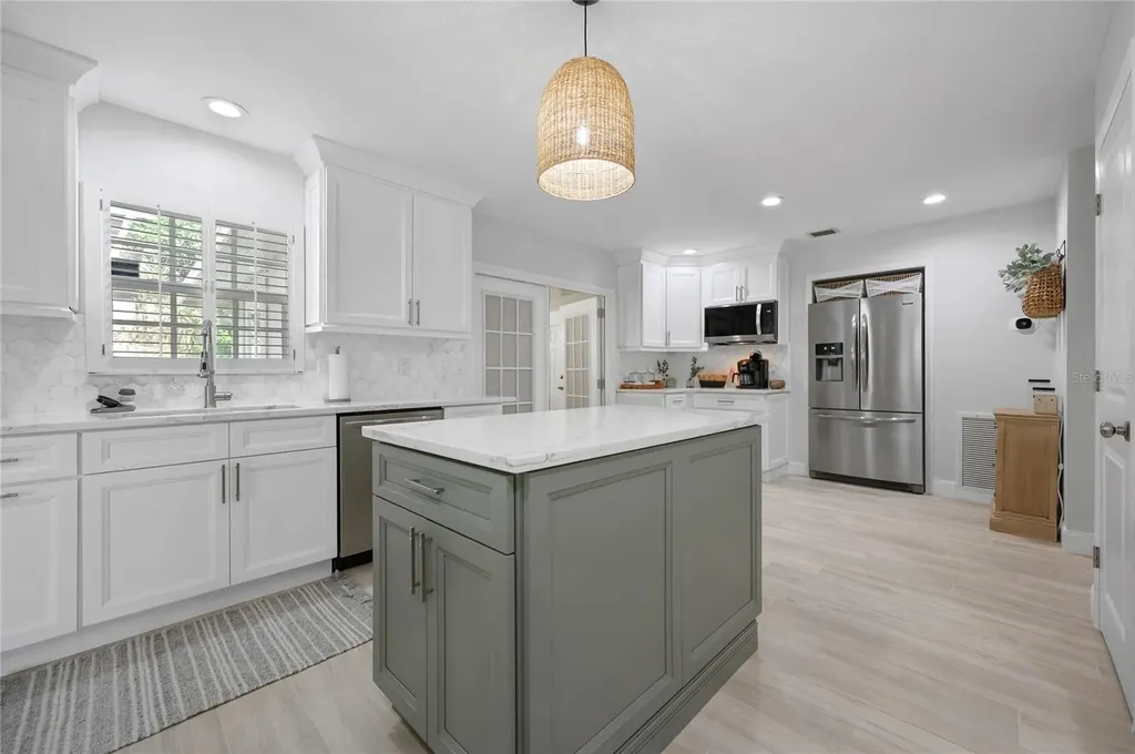 8108 12th Avenue NW Bradenton FL 34209