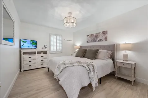 8108 12th Avenue NW Bradenton FL 34209