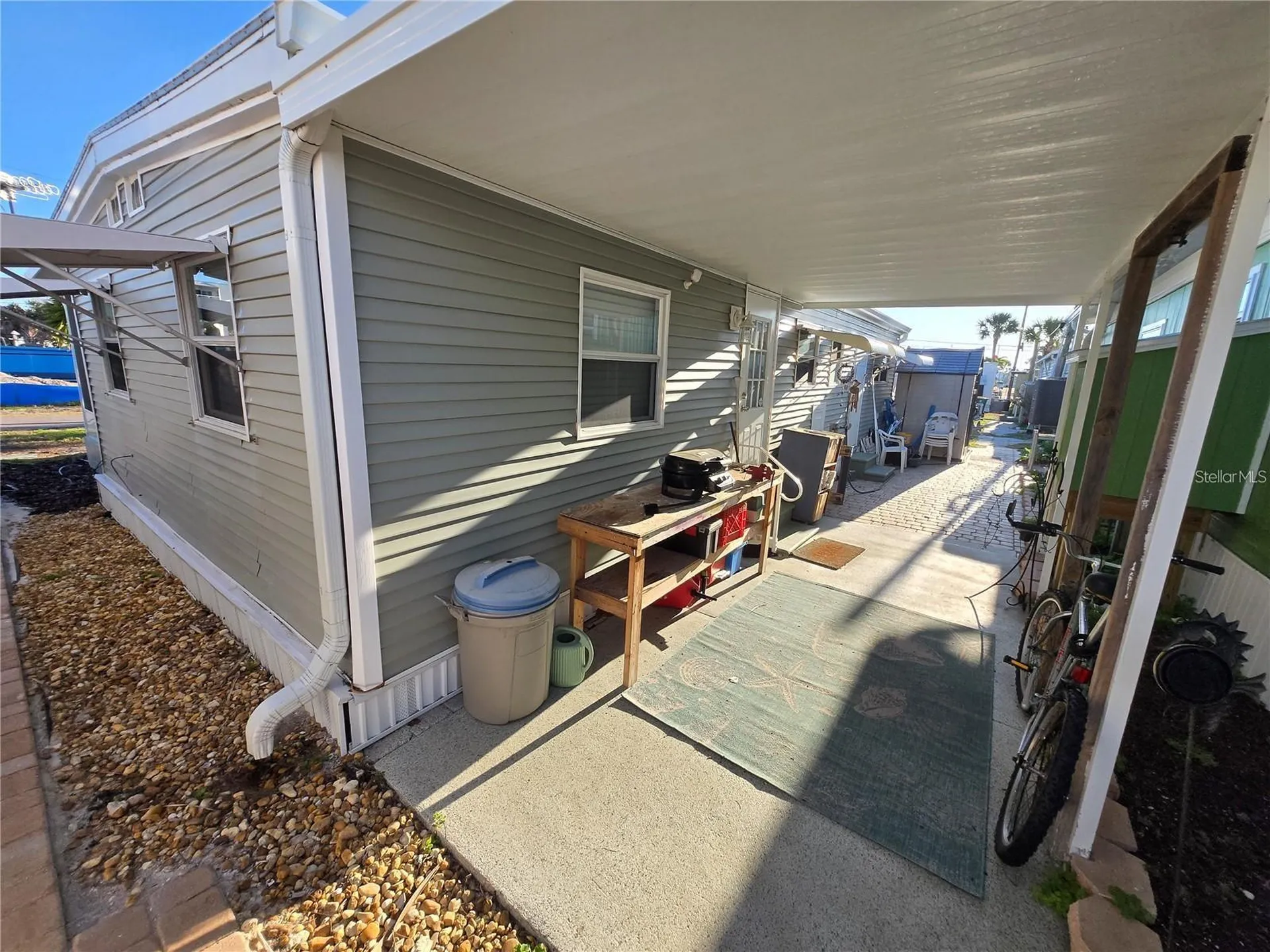 2295 N Beach Road Englewood FL 34223