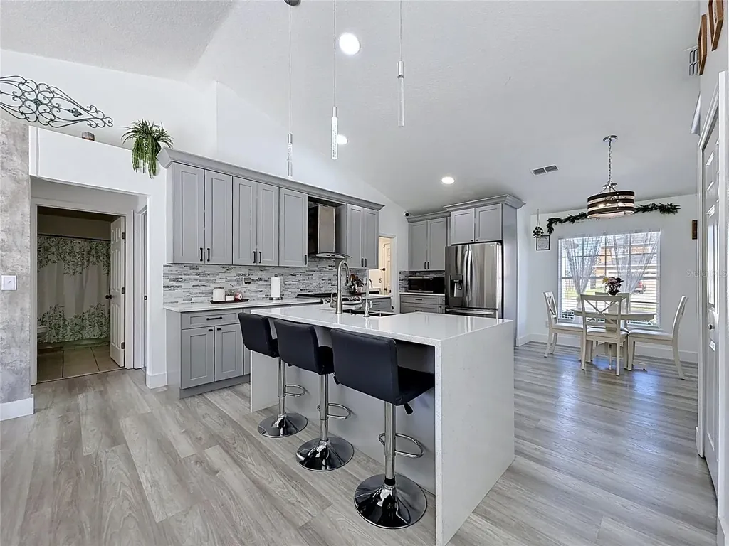 1930 Dolphin Drive Kissimmee FL 34759