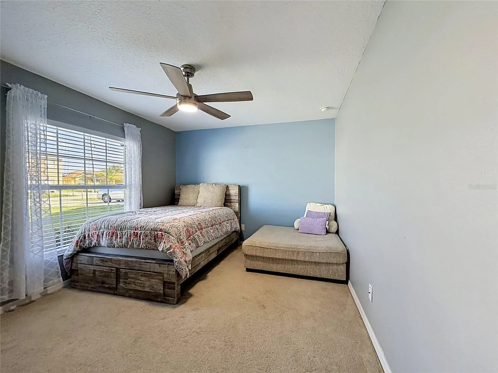 1930 Dolphin Drive Kissimmee FL 34759