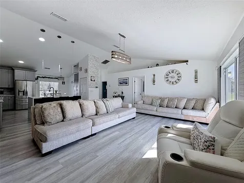 1930 Dolphin Drive Kissimmee FL 34759