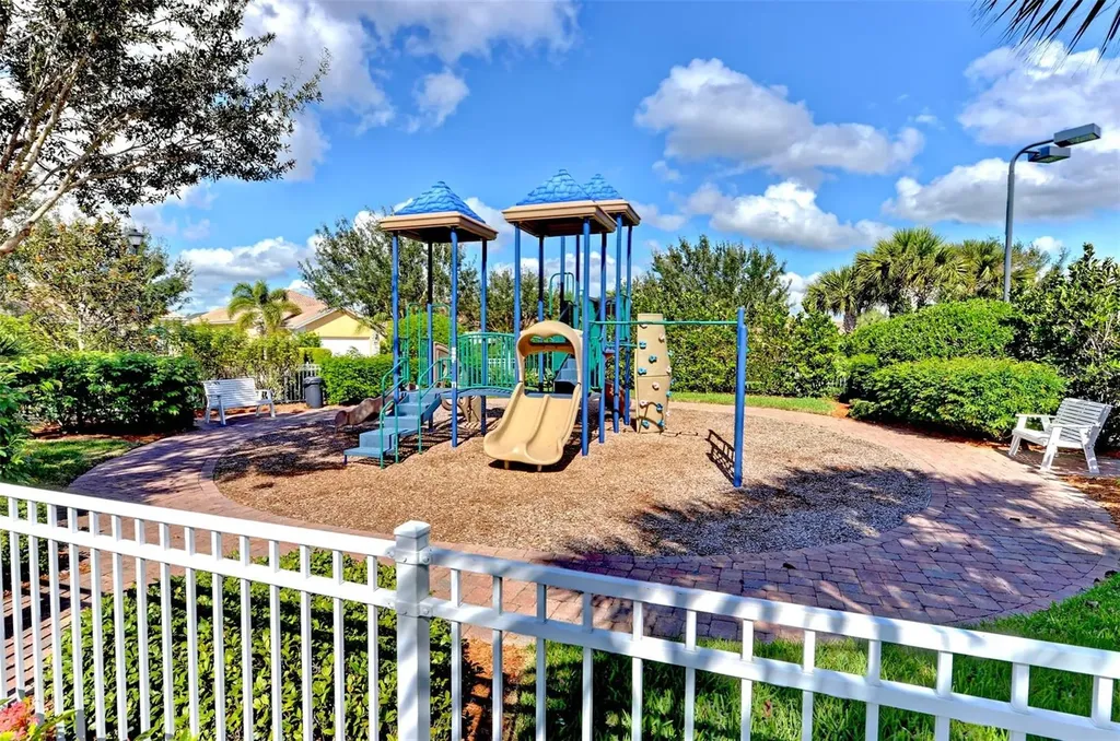 6099 Benevento Drive Sarasota FL 34238